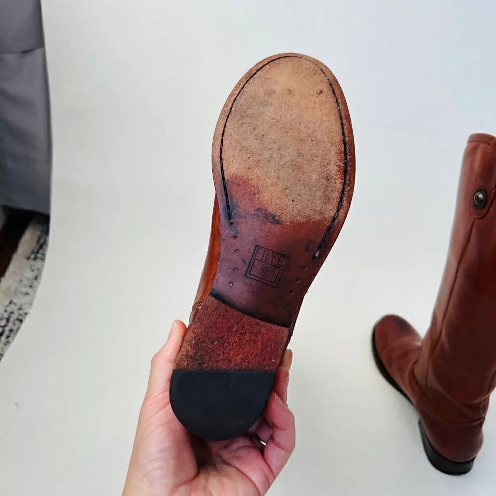 Frye Mellisa Buttons Lug Tall riding boots in brown, Size 6.5